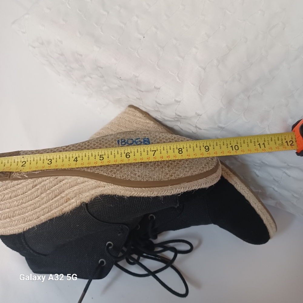 Toms Women Size 8.5 Black Canvas Wedge Shoes - Picture 14 of 14